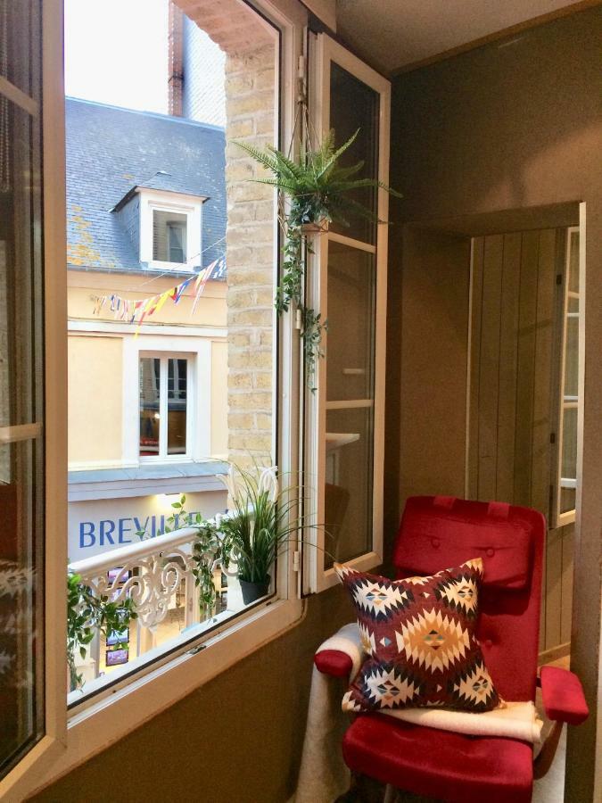 La Reine Des Plages Cls Deauville ทรูวิลล์-ซูร์-แมร์ ภายนอก รูปภาพ